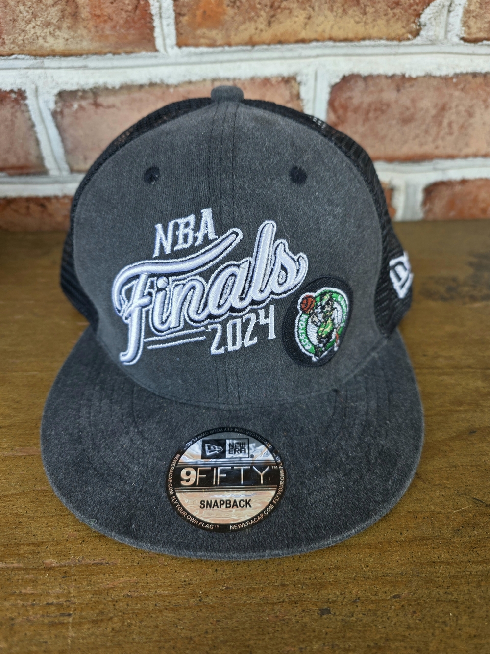 BOSTON CELTICS New Era Gray NBA Finals 2024 Snapback Hat with Team Patch